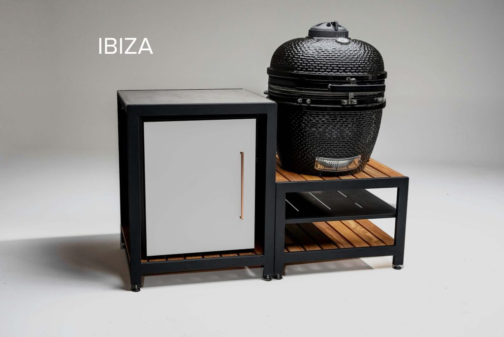 Example of the cabinet doors with the Ibiza Colour