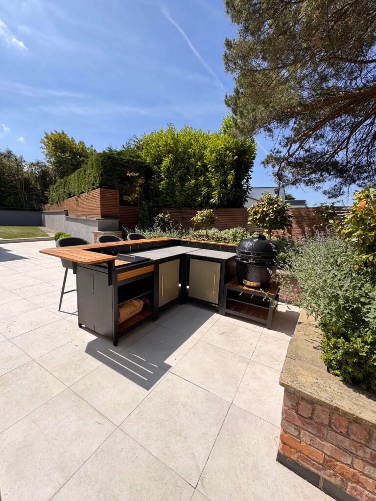 Vibe outdoor Kitchen setup with bar & stools